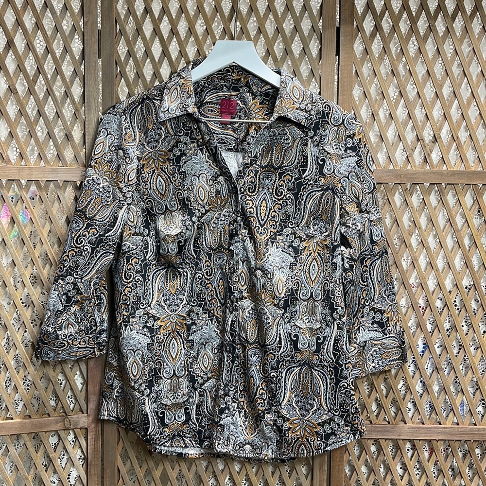 212 Collection Paisley Long Sleeve Button Up Top